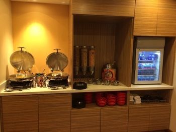 斯欧克斯福斯南万豪广场套房酒店 苏瀑 外观 照片